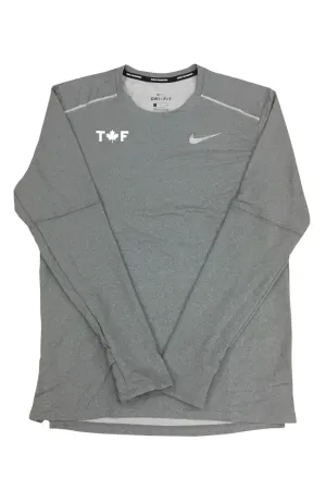 Men’s Nike Canada Track & Field Element Crew